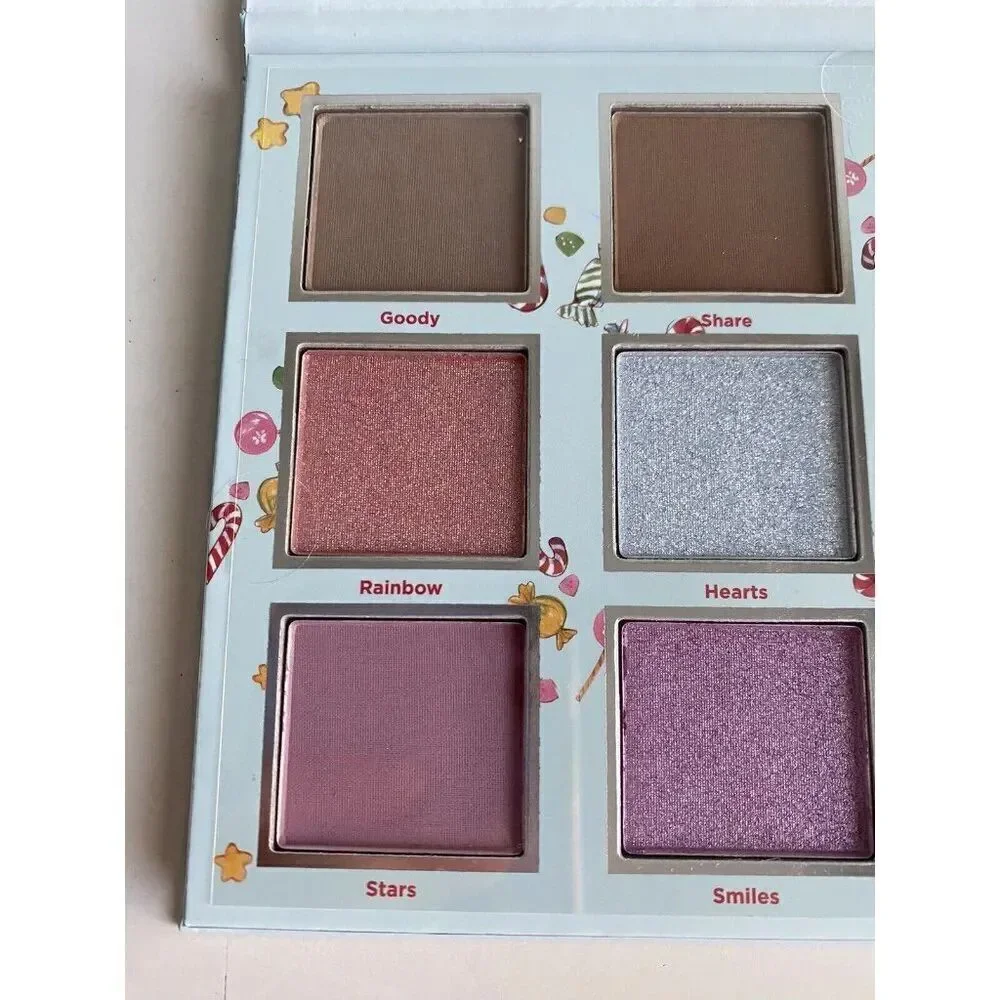 Care Bears Christmas & Presents 12 Colors Eyeshadow Palette With Mirror NEW‎